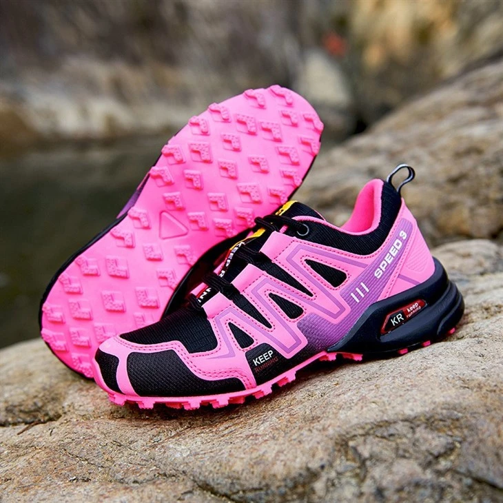 Professional Outdoor Football Boots Manufacturing: High-Traction FG/AG Outsoles & Speed Engineering | OEM/ODM Factory best